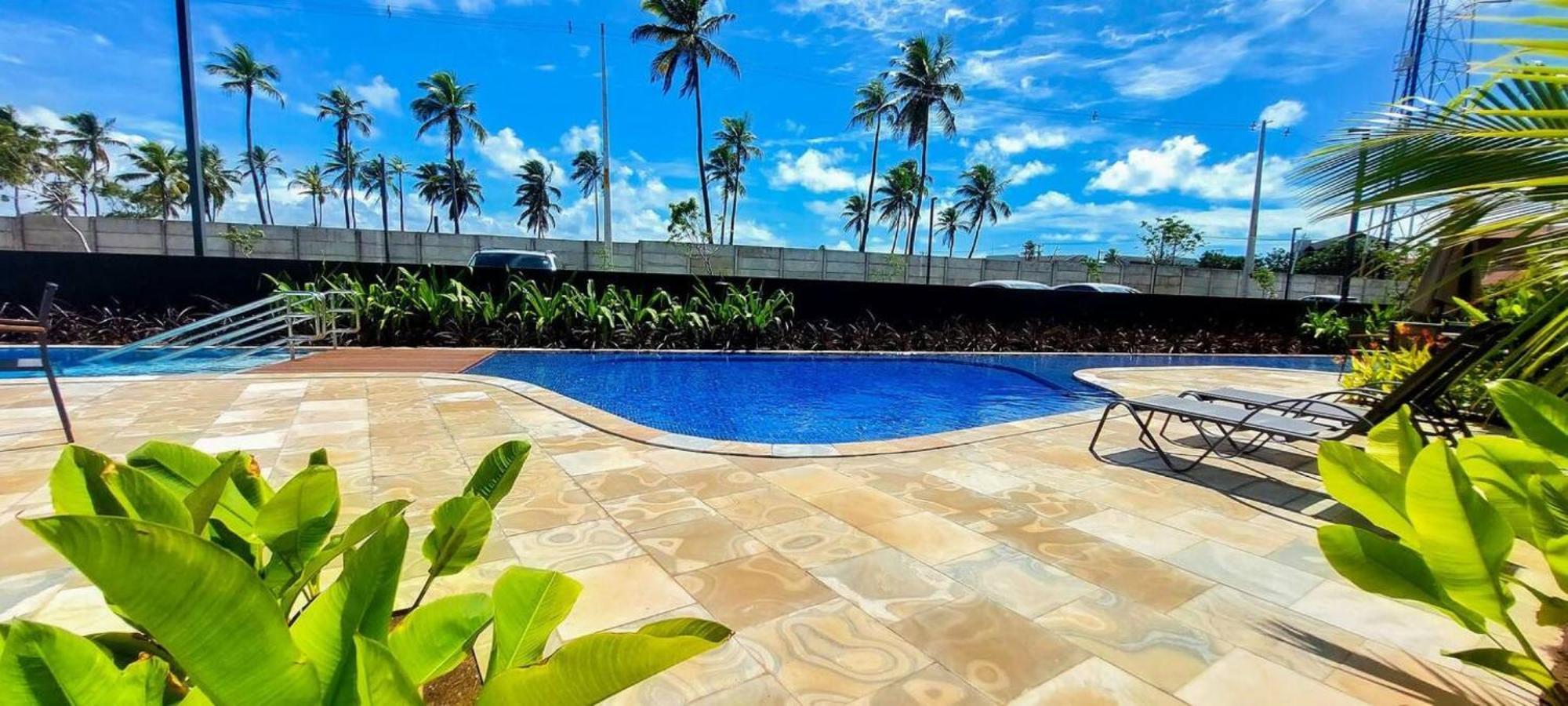 Mana - Vista Piscina, 2qts, Poucos Metros Da Praia-muro Alto